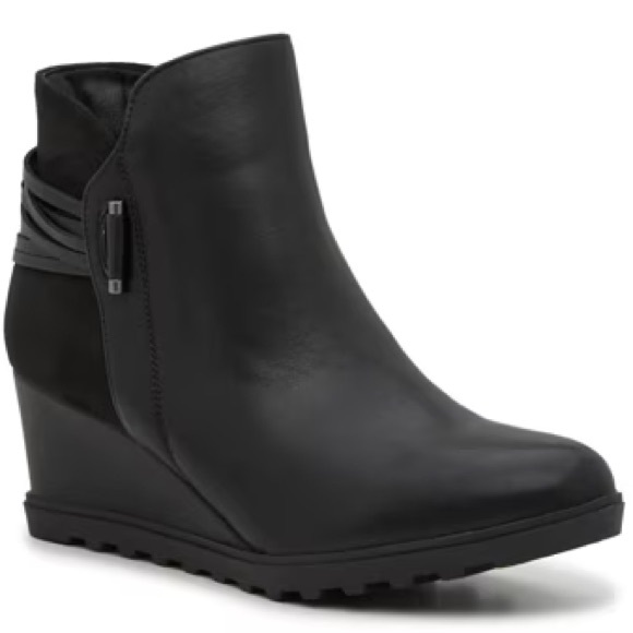CL By Laundry Velinda Bootie - Picture 1 of 7